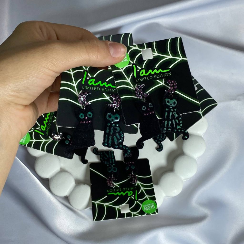 گوشواره مخمل گربه