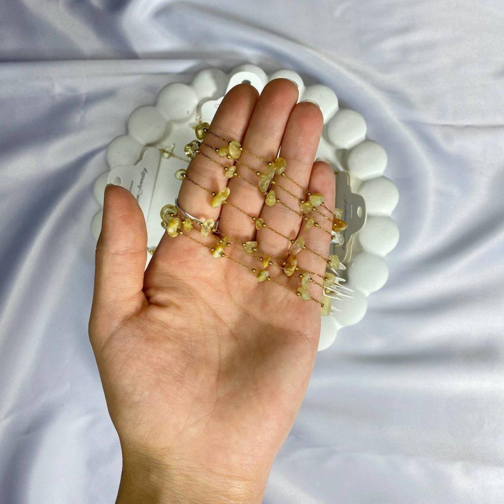 دستبند سنگ سترین