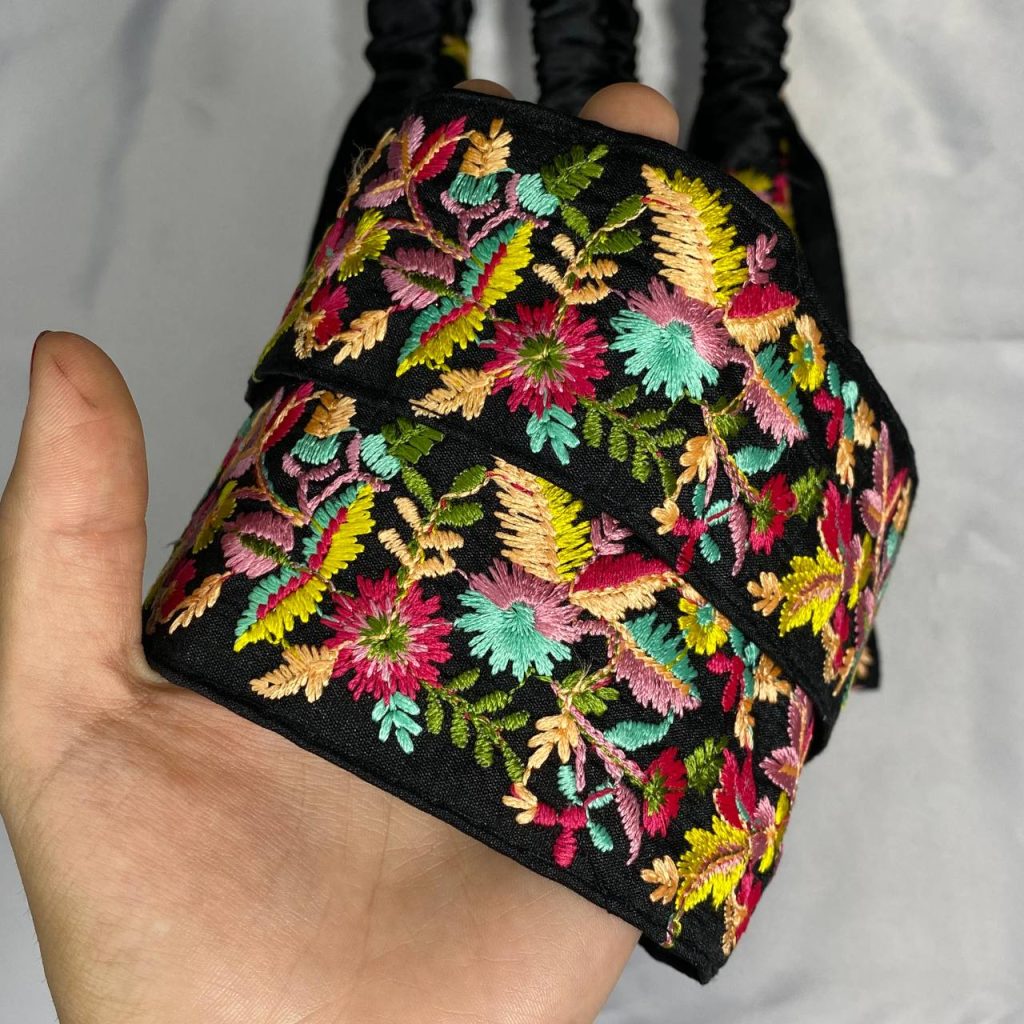 هد‌ بند طرح سنتی