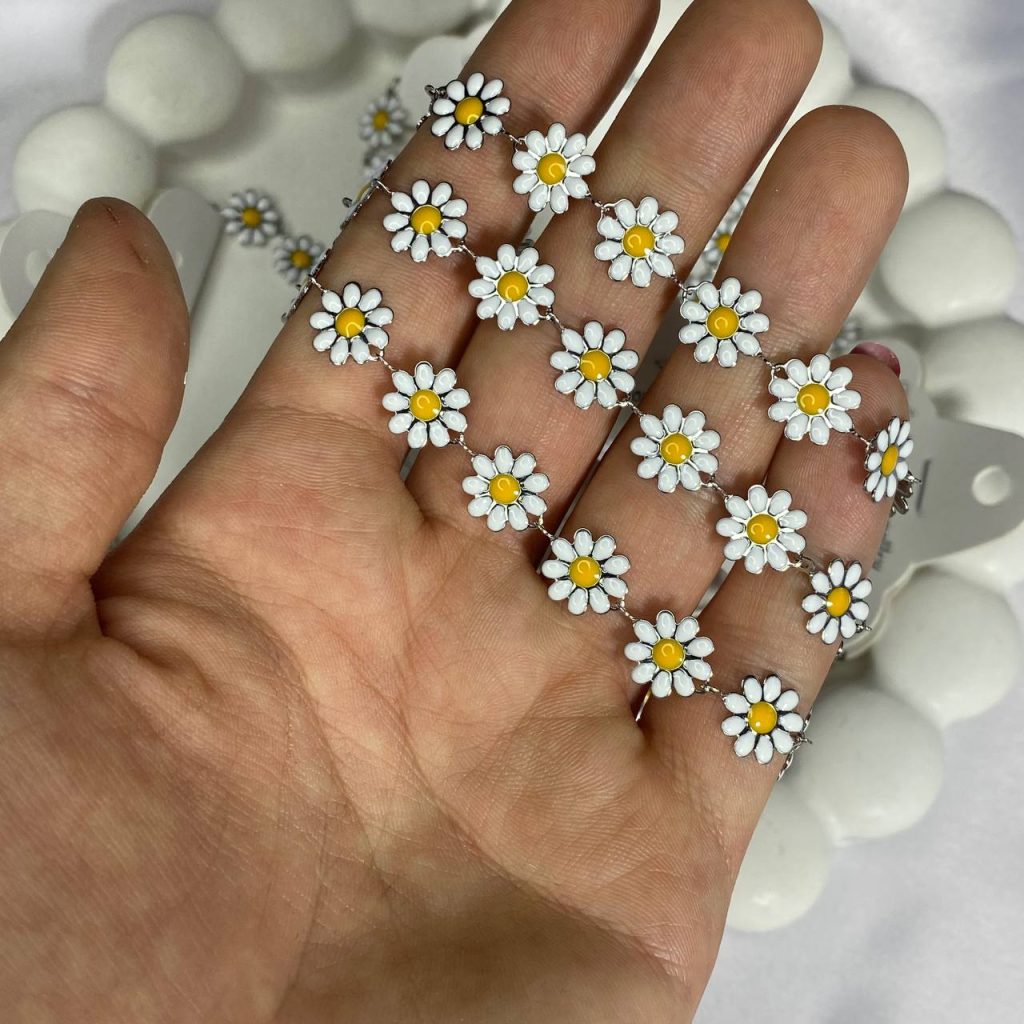دستبند گل بابونه نقره ای