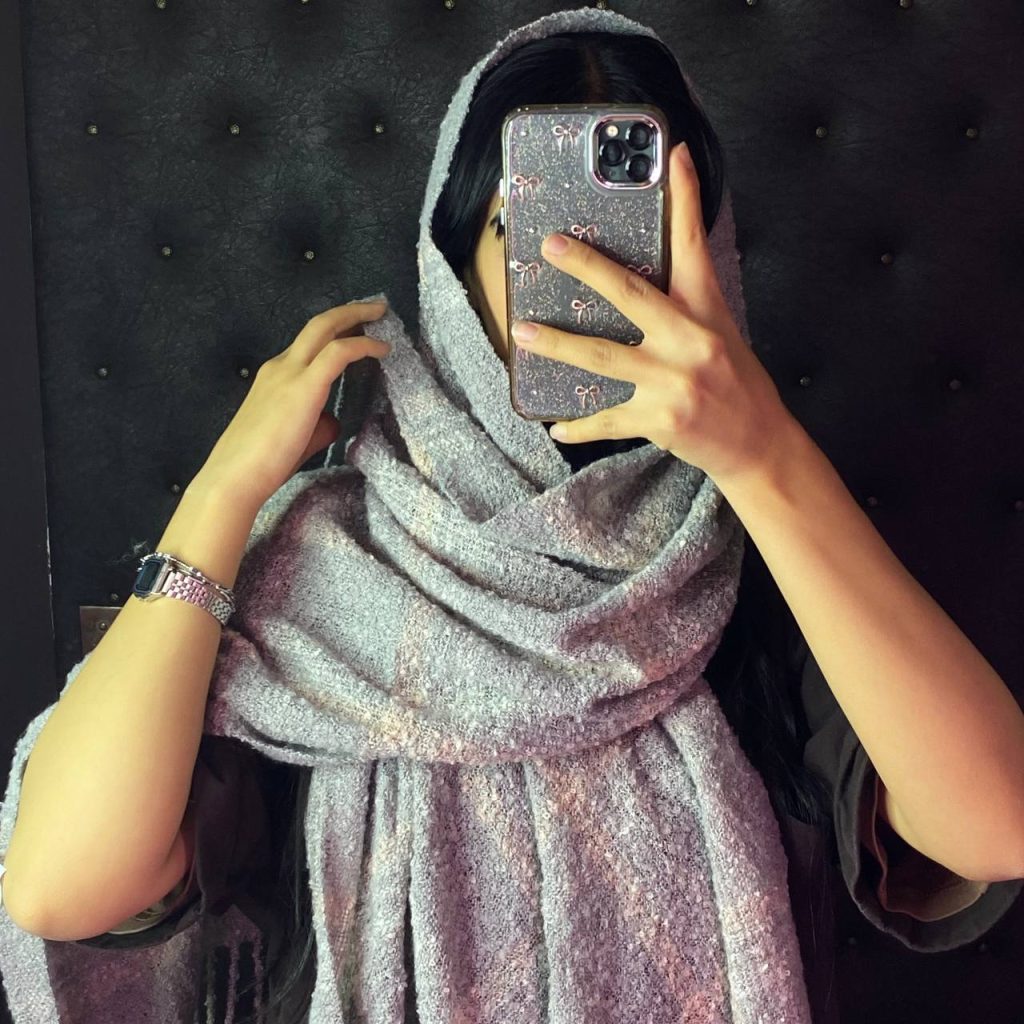 شال Soft Grid