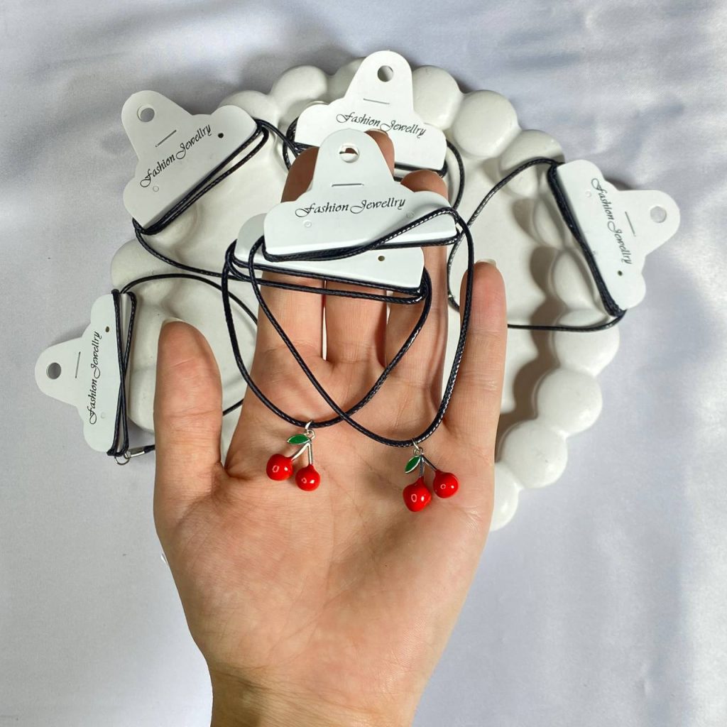 گردنبند گیلاس