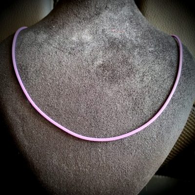 گردنبند چرمی (جهت انتخاب رنگ روی محصول کلیک کنید)