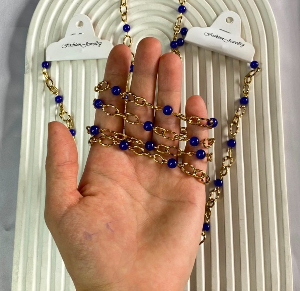گردنبند مهره آبی و زنجیر استیل طلایی
