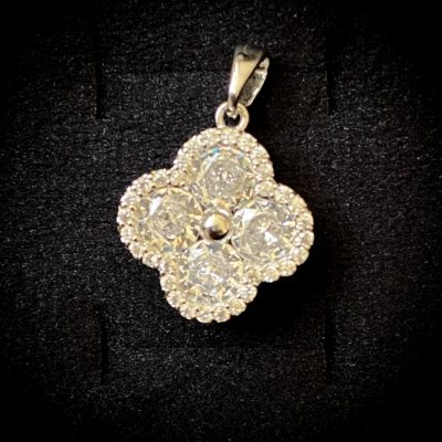 پلاک نگین دار ونکلیف سوارسکی کد 109