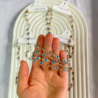 گردنبند چشم نظر آبی روشن
