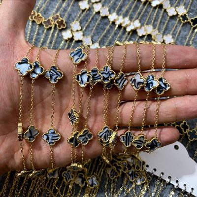گردنبند ونکلیف استیل رنگ ثابت رنگ بندی کامل کد