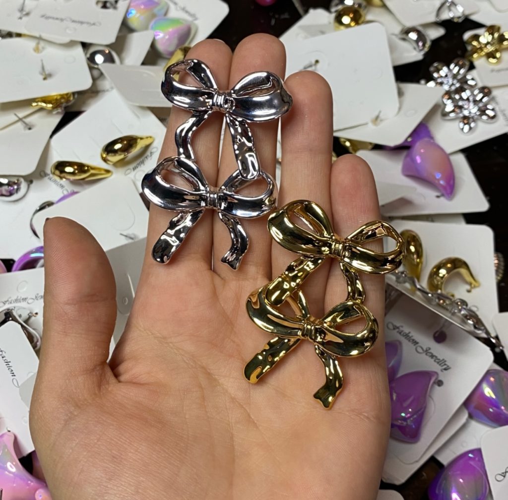 گوشواره پاپیون طلایی و نقره ای