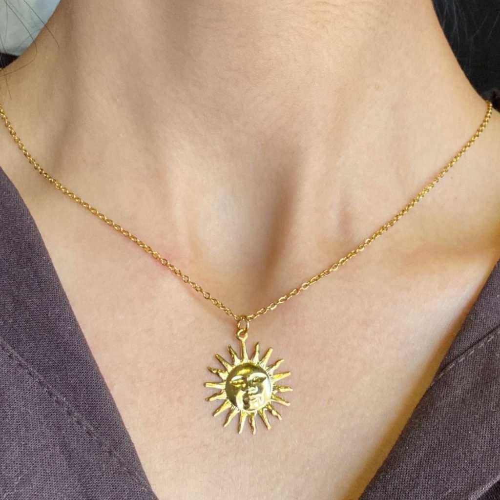 گردنبند sun face
