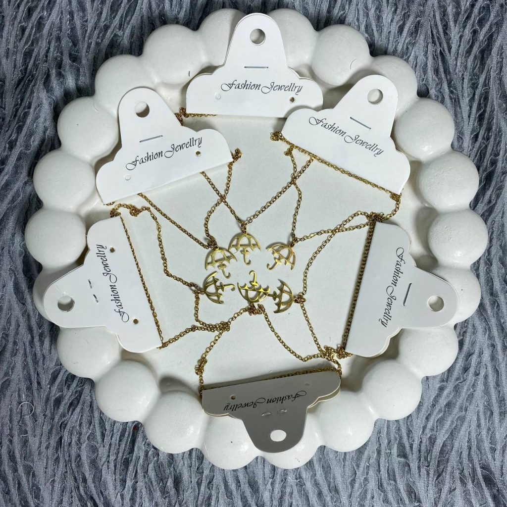 گردنبند چتر