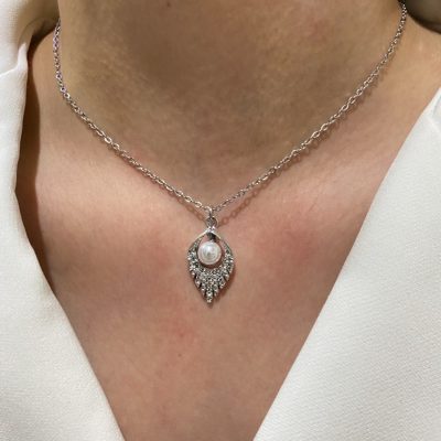 گردنبند فول نگین وسط مروارید